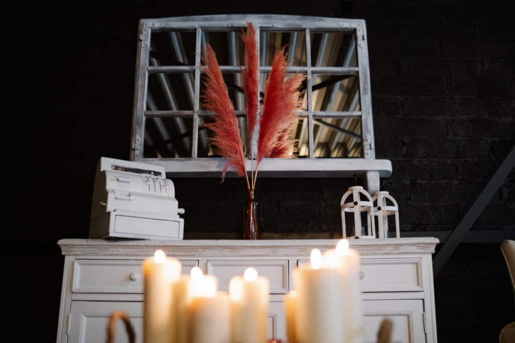 Dekoration im Greenscreen Studio Köln